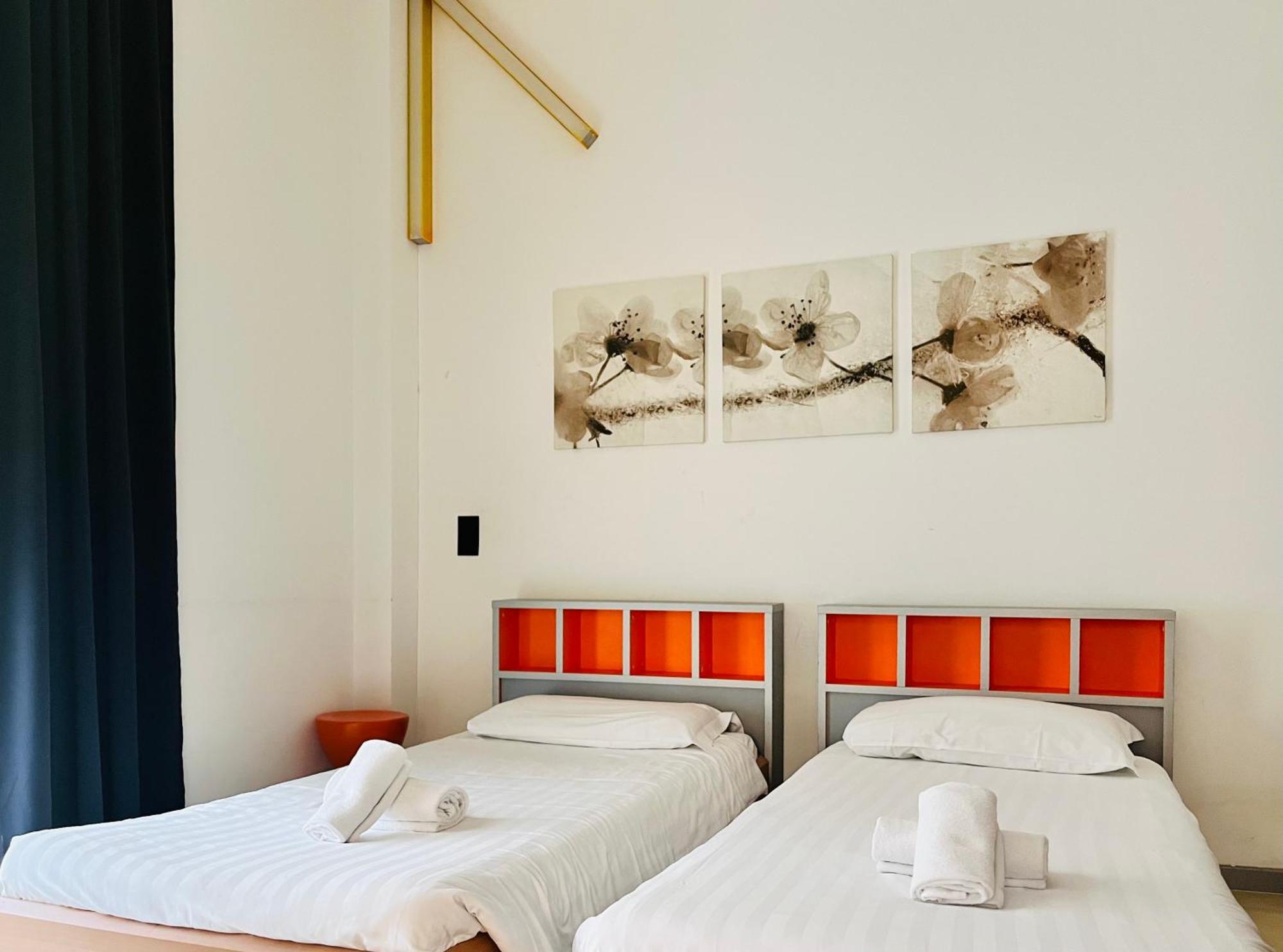 Guesthouse University By Lr - Self Check In Lugano Extérieur photo